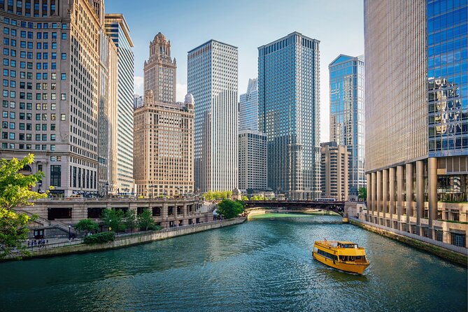 Chicago Scavenger Hunt and Highlights Self Guided Audio Tour - Millennium Park and the Art Institute