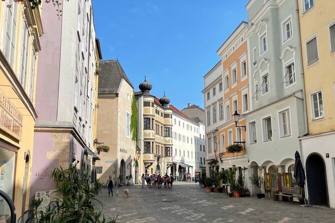CITY QUEST LINZ: uncover the secrets of this city! - Stop one: Ars Electronica Center and Linz’s digital side