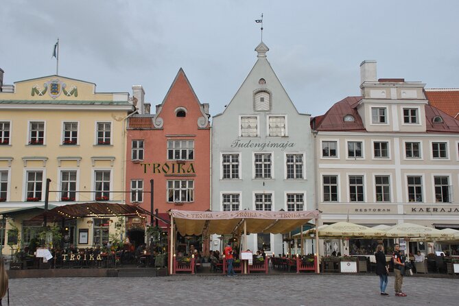 CITY QUEST TALLINN: unlock the mysteries of this city! - Following Tallinn’s town wall
