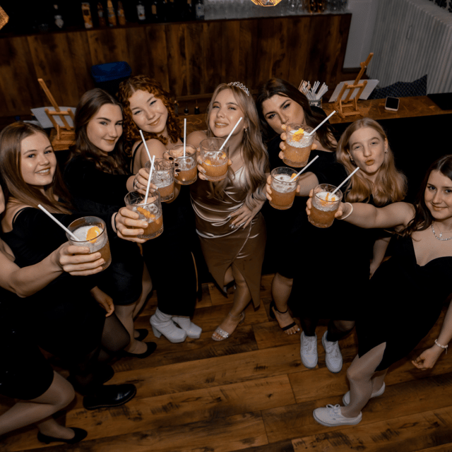Cocktail Escape Game - Who will enjoy this most