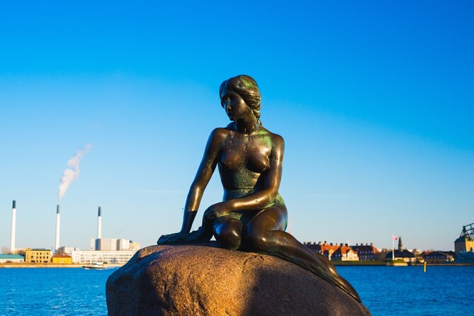 Copenhagen Little Mermaid Exploration Game and Self-Guided Tour - Agnete and the Merman: a quieter sculpture stop