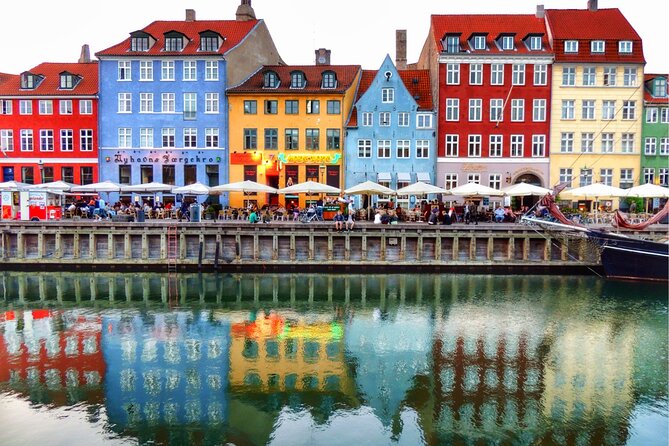 Copenhagen Scavenger Hunt and Highlights Self Guided Audio Tour - What the $9.66 price buys you