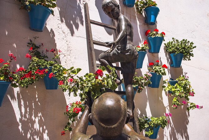 Córdoba Scavenger Hunt and City Highlights Walking Tour - The Alcázar of the Christian Monarchs