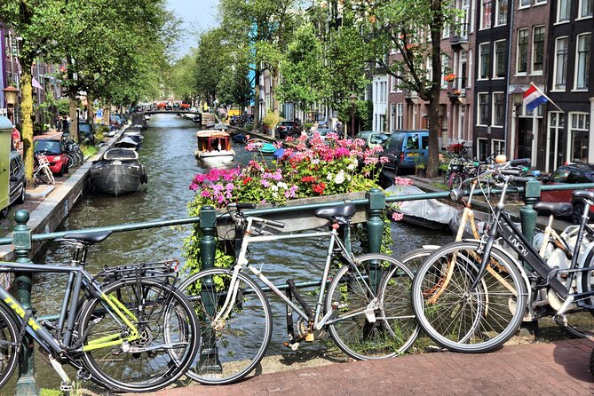 Cursed Houses of Jordaan: Self-Guided Mystery Walk in Amsterdam - Anne Frank House and Prinsengracht 70
