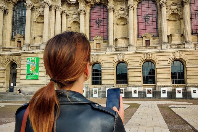 Discover Antwerp while playing! Escape game - The Walter case - A private group can set its own tone