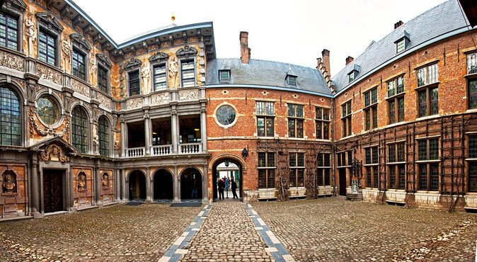 Discover Antwerp with this Outside Escape city game tour! - Key points to know before you play