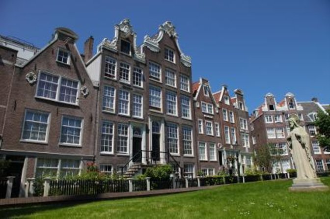 Discover Breda with a self-guided Outside Escape city game tour! - Starting at Breda Central Station