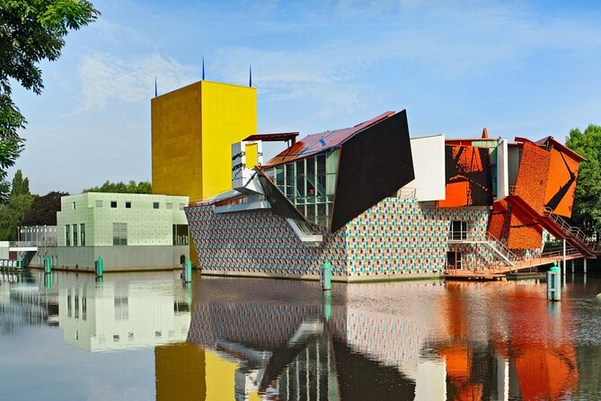 Discover Groningen in this Outside Escape city game tour! - Broerstraat and the University of Groningen Library