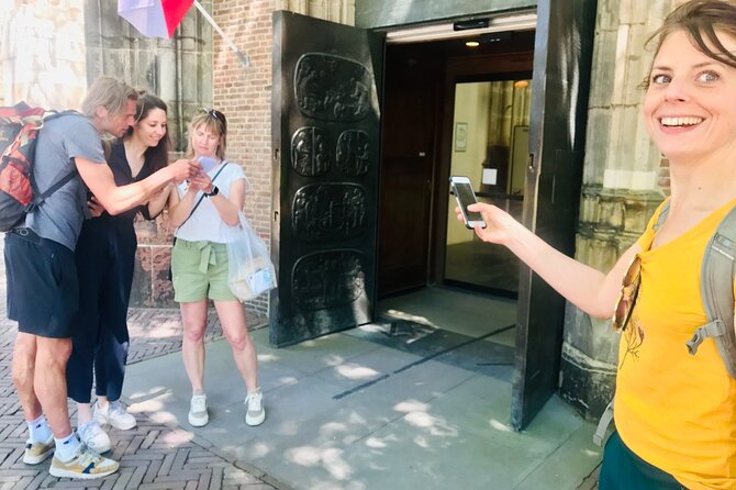 Discover Leiden with a self-guided Outside Escape city game tour! - The self-guided format: freedom with a small tradeoff