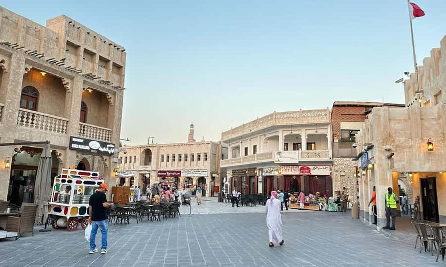 Doha: City Exploration Tour with Private Licensed Guide - West Bay and the Doha Corniche
