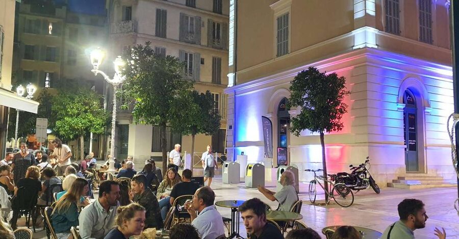 DREAMAWAY Toulon: Escape Game en VR - Choosing between escape games, cultural programs, and action games
