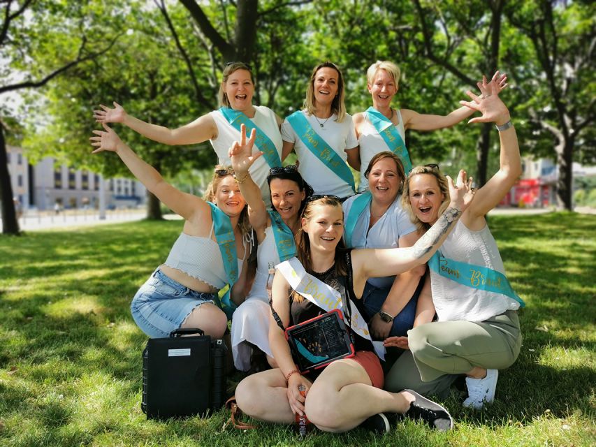 Dresden: Krimi Outdoor Escape Game “Mord am Elbufer” - What the final 30 minutes add