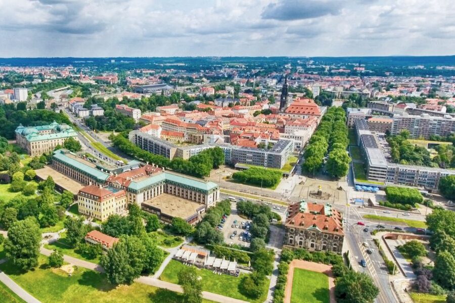 Dresden Neustadt: Scavenger Hunt for Children - Who should choose this Dresden activity?