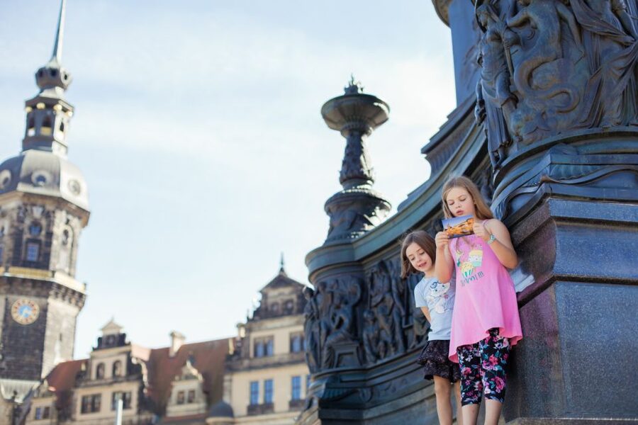 Dresden: Old Town Scavenger Hunt for Children - Price, timing, and practical value