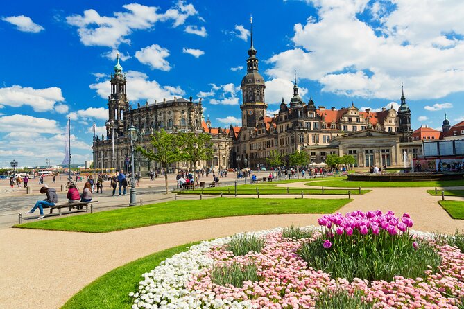 Dresden Scavenger Hunt and Highlights Self-Guided Tour - Starting at Kronentor in Dresden