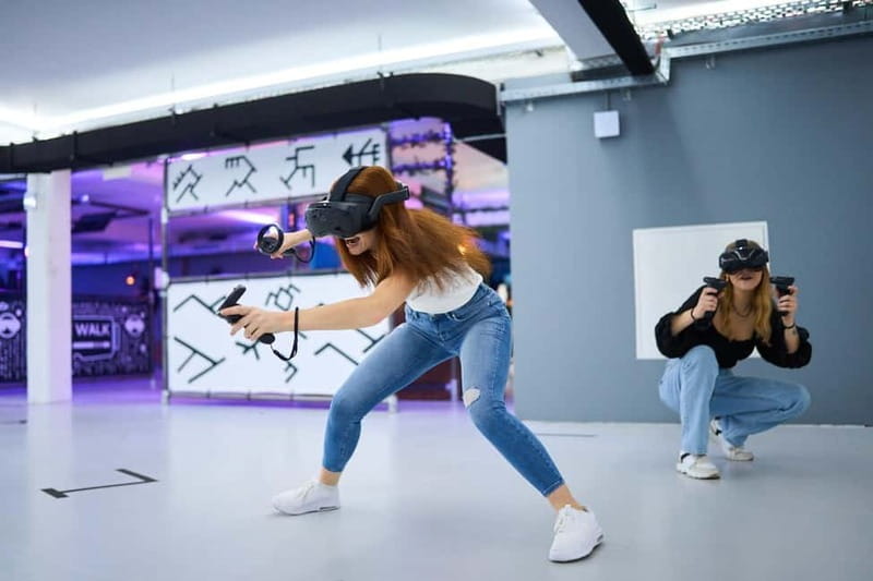 Düsseldorf: Virtual Reality Escape Game - What Makes the Themes Worth Comparing