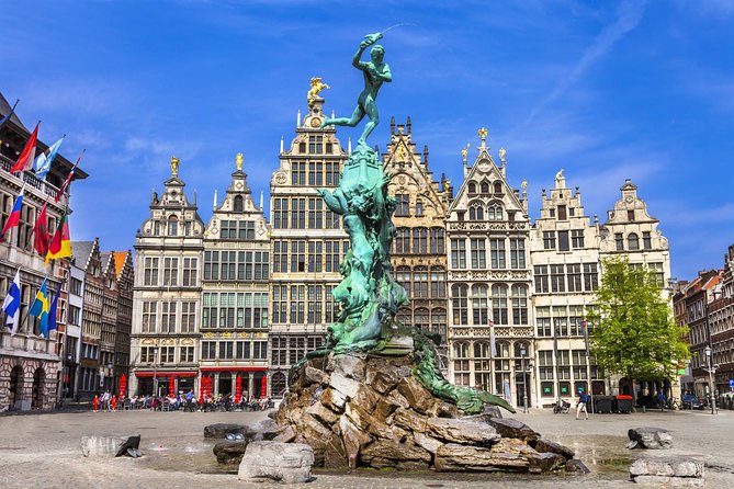 e-Scavenger hunt Antwerp: Explore the city at your own pace - Meir and the city’s commercial side