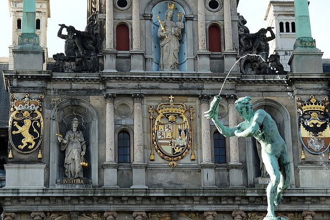 e-Scavenger hunt Antwerp: Explore the city at your own pace - How the puzzles affect the experience