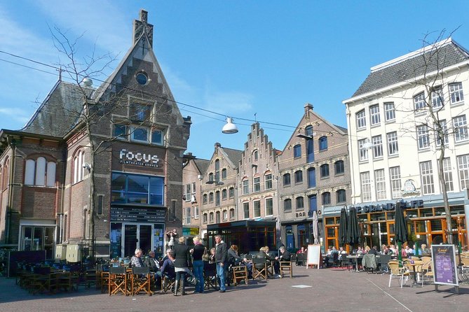 e-Scavenger hunt Arnhem: Explore the city at your own pace - Rozet, where art and culture meet