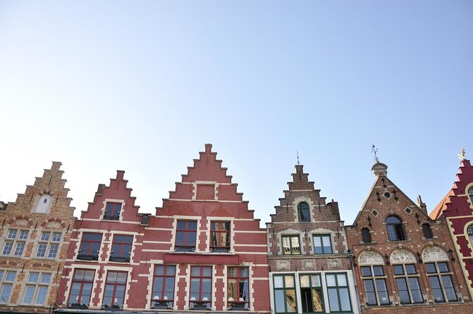 e-Scavenger hunt Bruges: Explore the city at your own pace - A self-guided route with a playful purpose