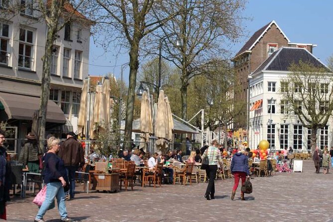 e-Scavenger hunt Deventer: Explore the city at your own pace - What the $37.21 group price really means