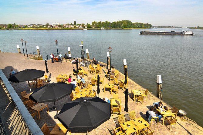 e-Scavenger hunt Dordrecht: Explore the city at your own pace - Is $37.35 good value for six people?
