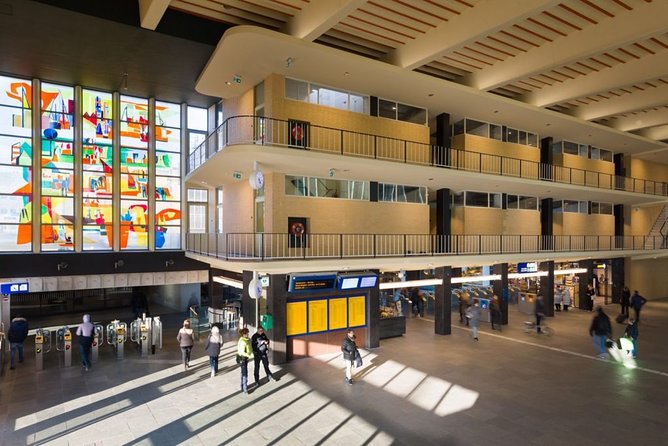 e-Scavenger hunt Eindhoven: Explore the city at your own pace - Starting at Stationsplein by Eindhoven Central Station