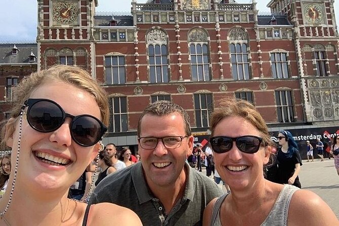 e-Scavenger hunt Enschede: Explore the city at your own pace - Rijksmuseum Twenthe and the Museumfabriek