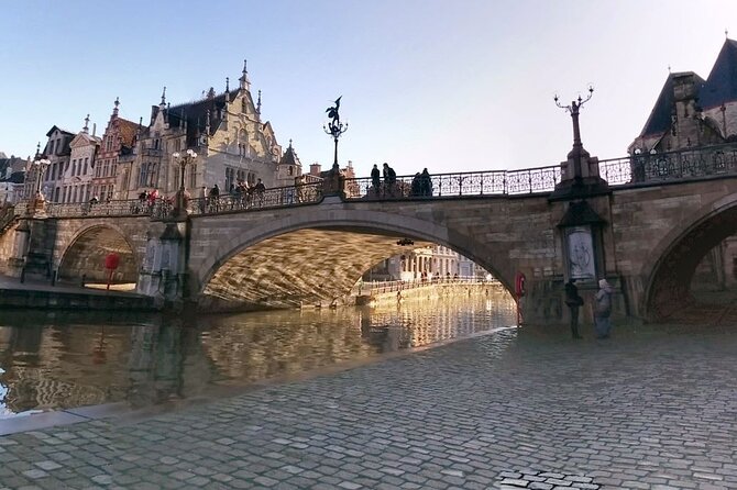 e-Scavenger hunt Ghent: Explore the city at your own pace - Starting at Sint-Baafsplein and the city’s oldest squares