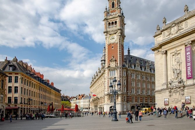 e-Scavenger hunt Lille: Explore the city at your own pace - Vieux-Lille and Place aux Oignons
