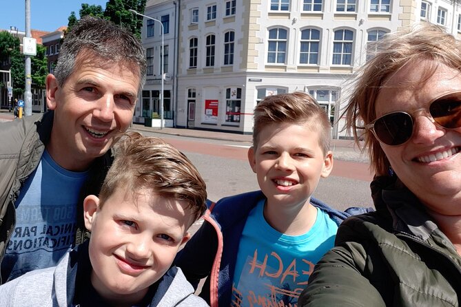 e-Scavenger hunt Middelburg: Explore the city at your own pace - Middelburg sightseeing with a game in your hand
