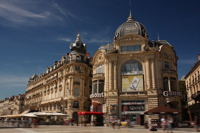 e-Scavenger hunt Montpellier: Explore the city at your own pace - Jardin des Plantes and Montpellier Cathedral