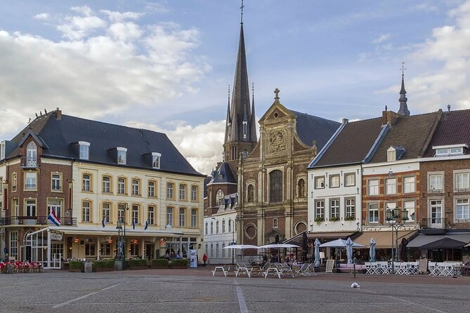 e-Scavenger hunt Sittard: Explore the city at your own pace - Our Lady of the Sacred Heart and Sittard’s Gothic Revival