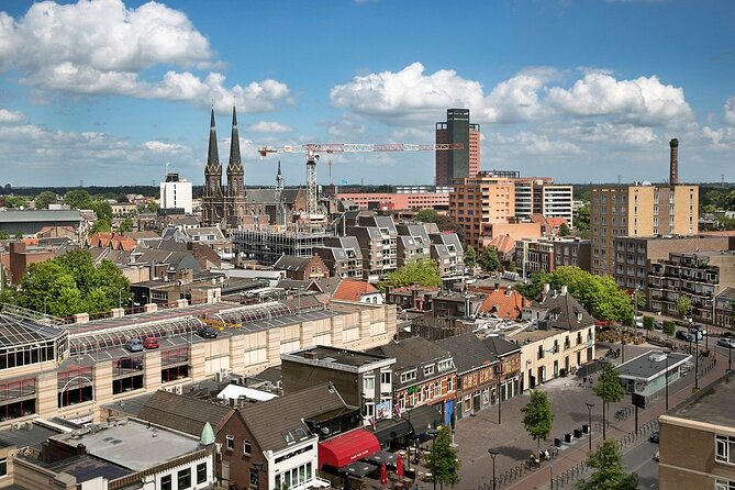 e-Scavenger hunt Tilburg: Explore the city at your own pace - A final cultural meeting place