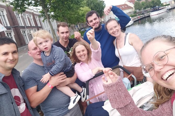e-Scavenger hunt Vlissingen: Explore the city at your own pace - De Punt and the harbor’s working side
