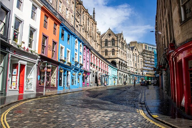 Edinburgh City of Wizards Exploration Game and Tour - Grassmarket gives you room to pause