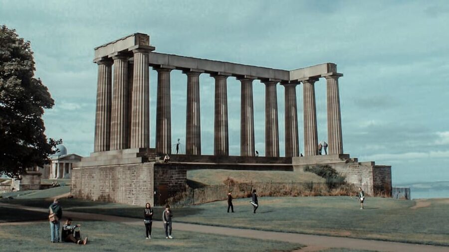 Edinburgh New Town: City Walking Tour & Exploration Game - What $37 Really Gets You