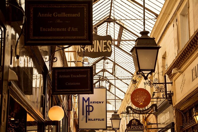 Escape Game in the Covered Passages in Paris - A two-hour activity with a clear finish