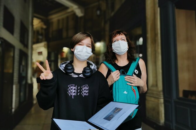 Escape Game in the Covered Passages in Paris - Following clues through the covered arcades