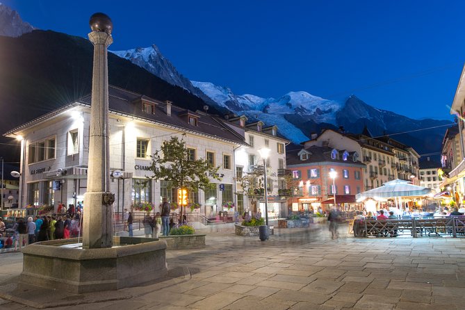 Escape Game in the streets of Chamonix - Who will enjoy this Chamonix walk