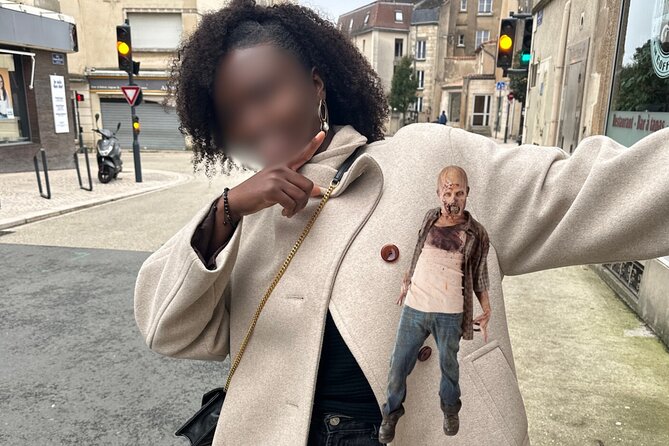 Escape Game Outdoor The Walking Dead in Poitiers - Meeting Daryl, Maggie, and Rick through the app