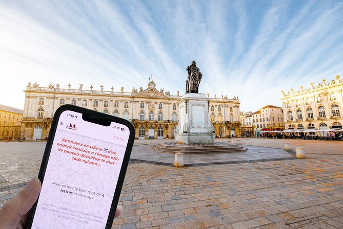 Escape Game Outdoor Theme Team Heist in Nancy - The heist begins at Place de la Carrière