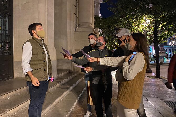 Escape game Valencia, will you survive the failures? - A city walk with puzzles instead of a checklist
