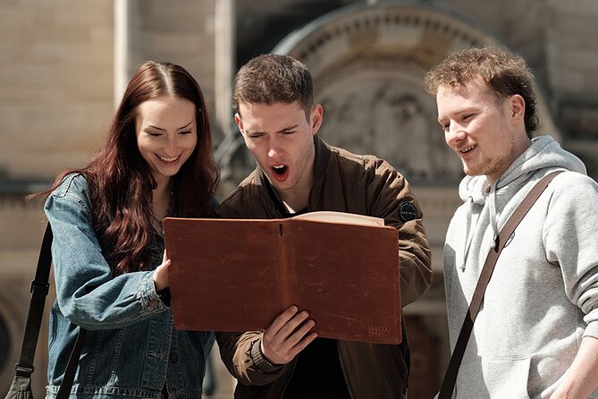Escape Old Edinburgh with a Thrilling Outdoor Puzzle Trail - Key points at a glance