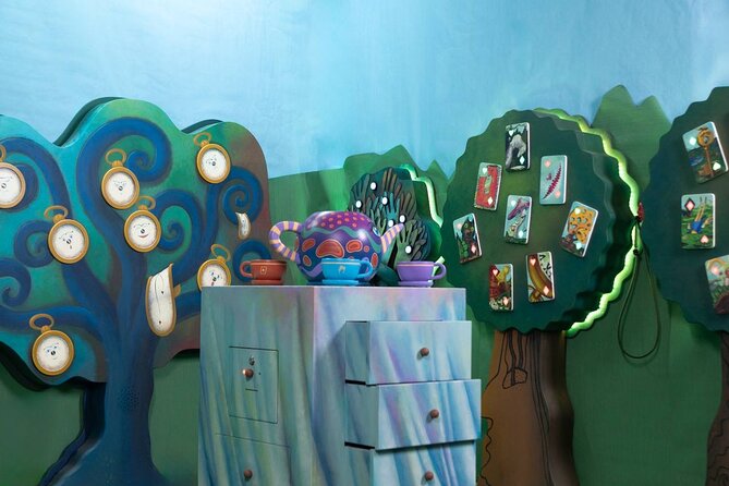Escape Room Activity in Seattle - Four dreams packed into one Seattle escape room
