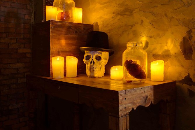 Escape Room: Escape Hunt Dubai - Jack The Ripper - The puzzles are challenging, not just decorative