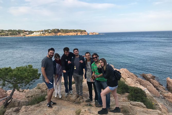Escape Room Outdoor (on foot) Bartolomew Roberts Treasure - Walking the coastal route and finding clues