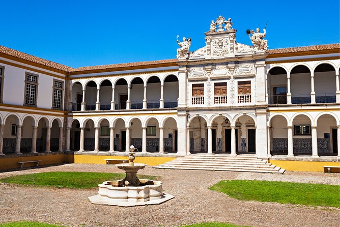 Évora Scavenger Hunt and Sights Self-Guided Tour - The Photo Challenges and Point System
