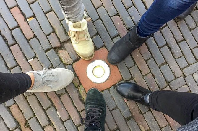 Exciting Murder Mystery - Interactive city walk in Cologne - What happens when you find the correct spot