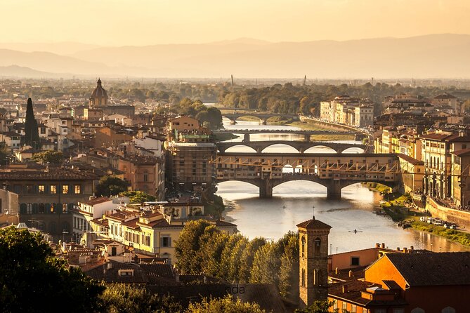 Florence Highlights Self guided scavenger hunt and Walking Tour - Choosing the right language and group